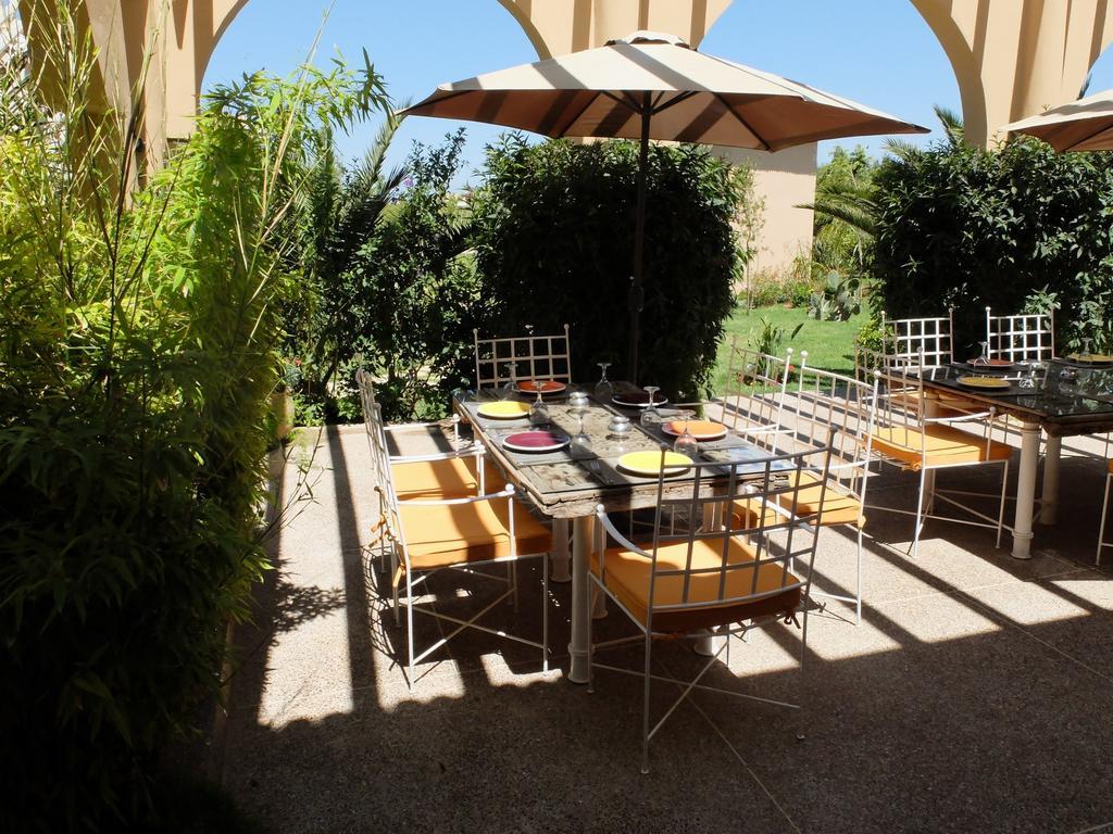 Les Cypres Bed & Breakfast Ел Джадида Екстериор снимка